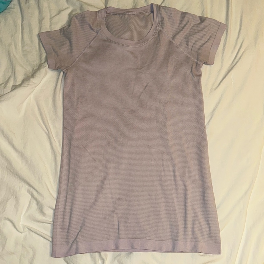 Lululemon Lilac Swiftly Tech Short Sleeve